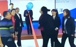 拓展训练搭建房子吹气球