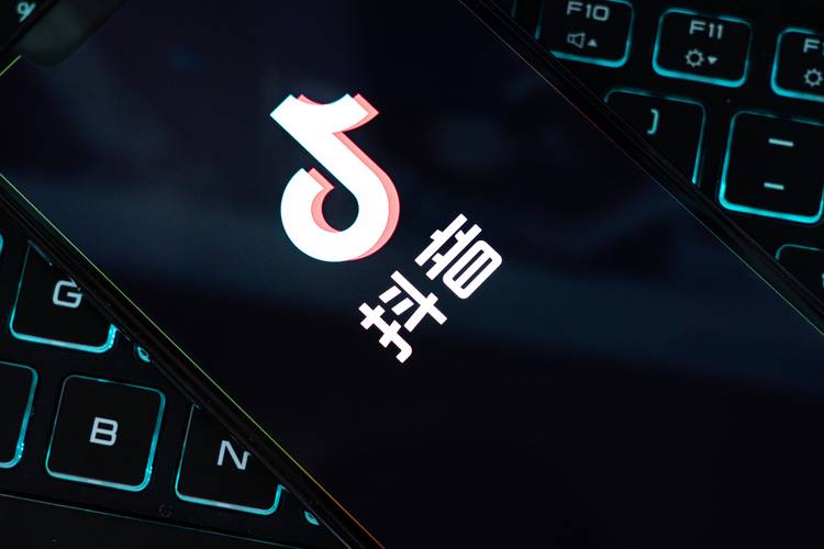 企业抖音怎么做才能快速涨粉变现？-图1