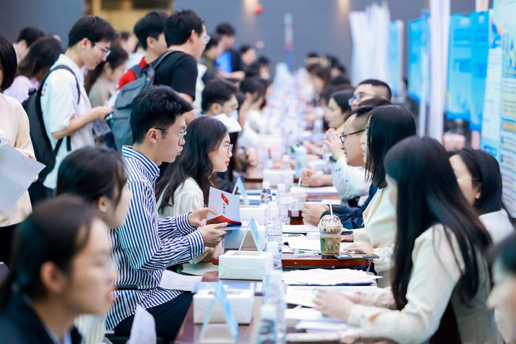 招聘团队会议,如何高效达成共识?-图2 招聘团队会议,如何高效达成共识?-图2