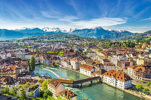 瑞士DC招聘,具体要求有哪些?-图3 瑞士DC招聘,具体要求有哪些?-图3