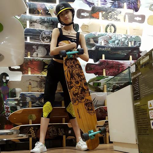 Dancing House招聘具体岗位和要求是什么？-图2