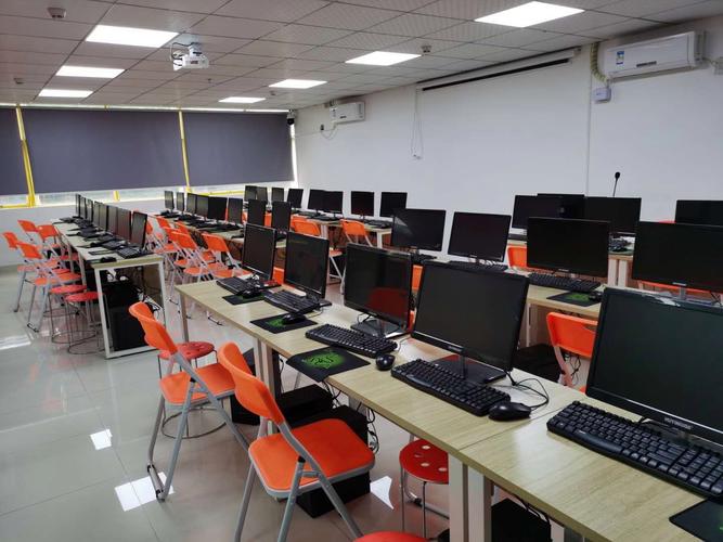 深圳网站建设培训学校哪家好？-图2